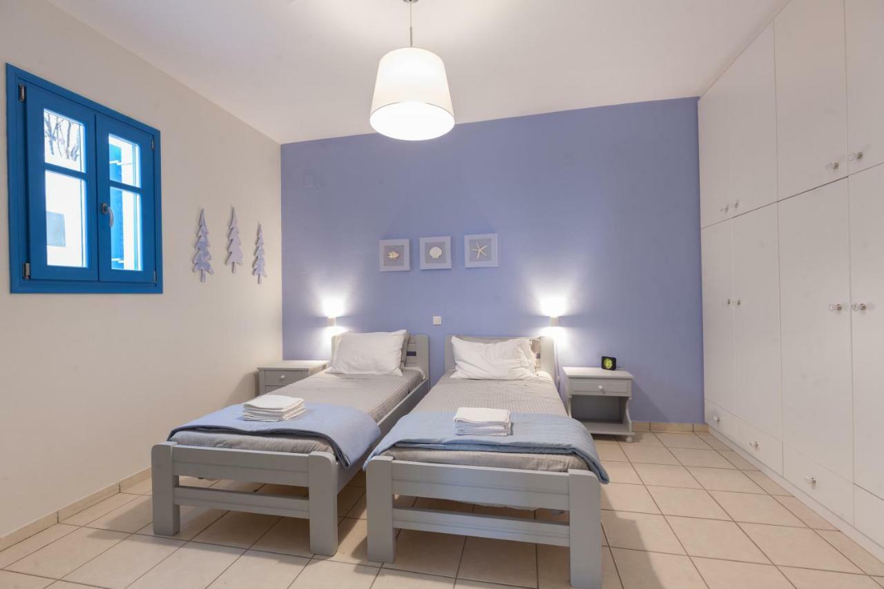 Just Blue With Amazing Sea Views In Piso Livadi Villa Eksteriør billede