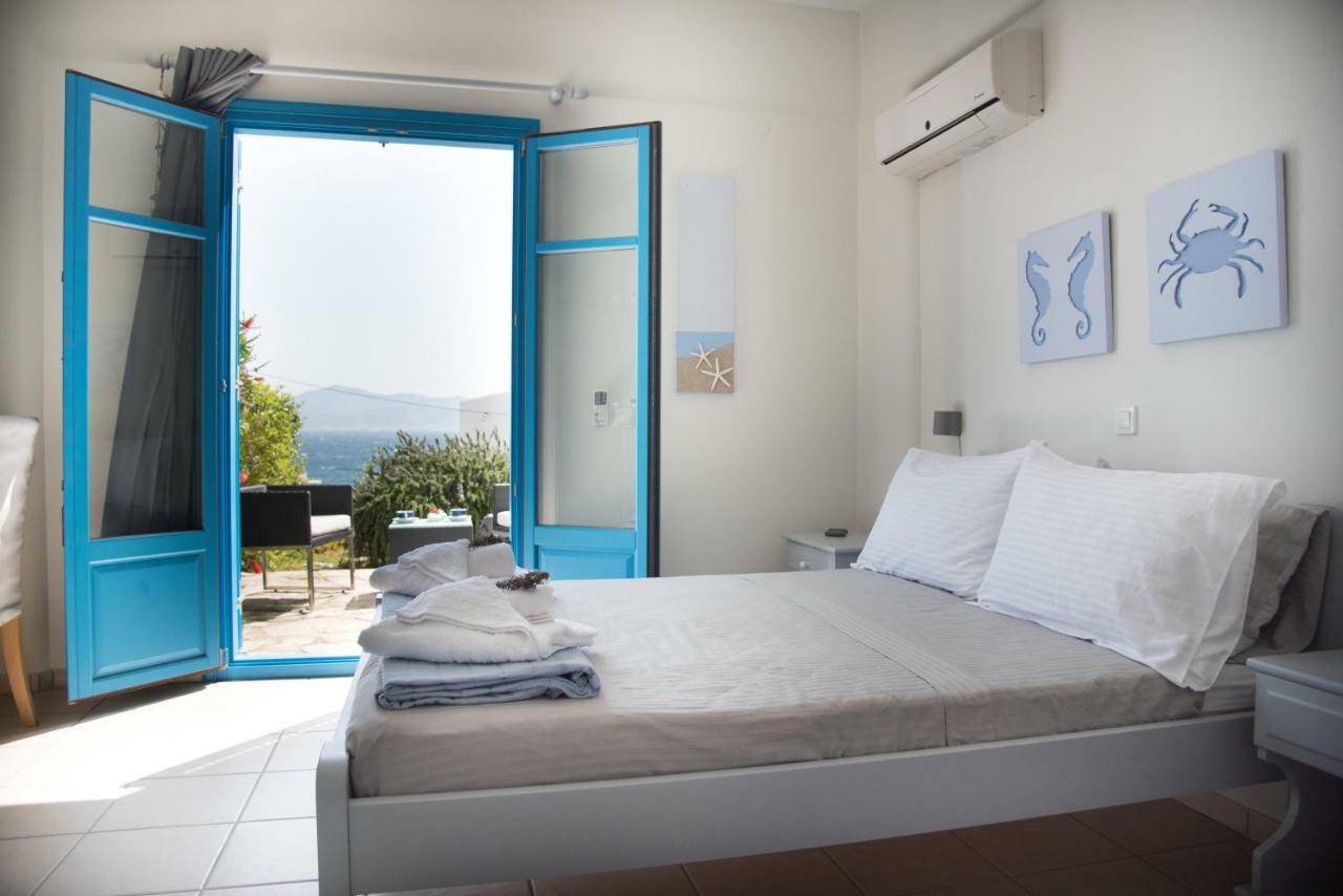 Just Blue With Amazing Sea Views In Piso Livadi Villa Eksteriør billede